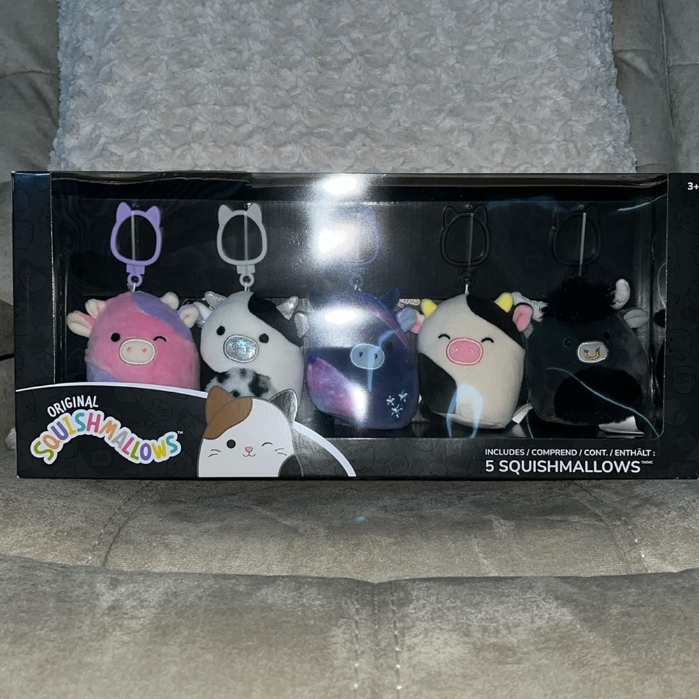 Squishmallows 3.5” Select Series Cow Clips Set ULGA CONNOR PATTY RIVKA LAKE NEW - Picture 3 of 7